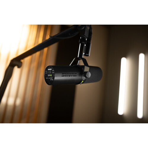 Shure SM7dB Vocal Microphone with Built-In Preamp